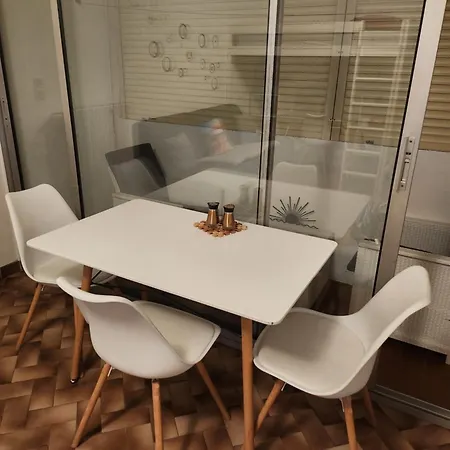 Les Pinedes Apartman Sète